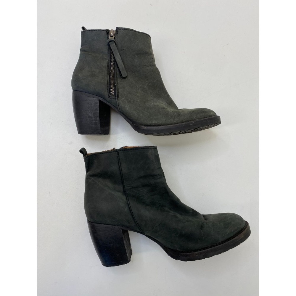Pavement Women's Ankle Boot Black Size 9